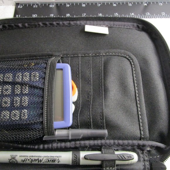 Targus office supply case - Picture 4 of 5